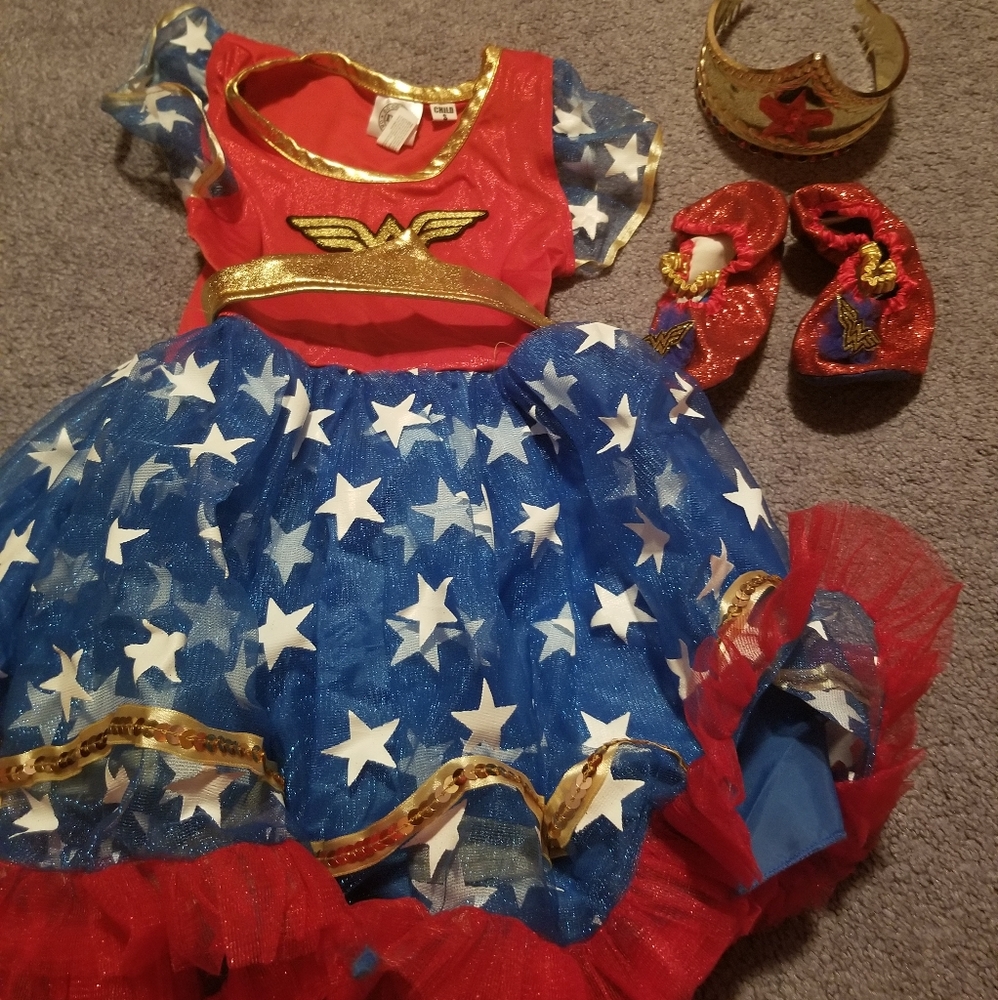 Wonder Woman costume